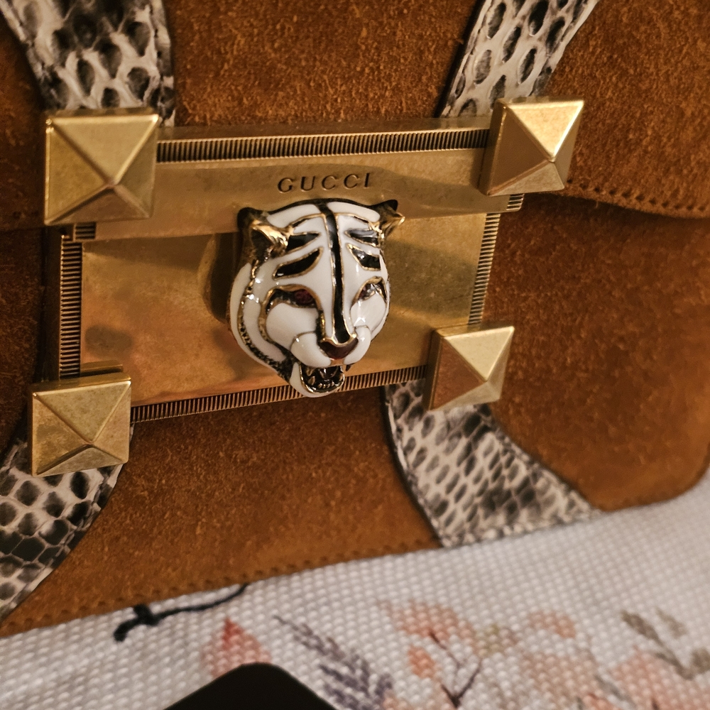 Gucci Brown Suede Shoulder Bag - Picture 3 of 16